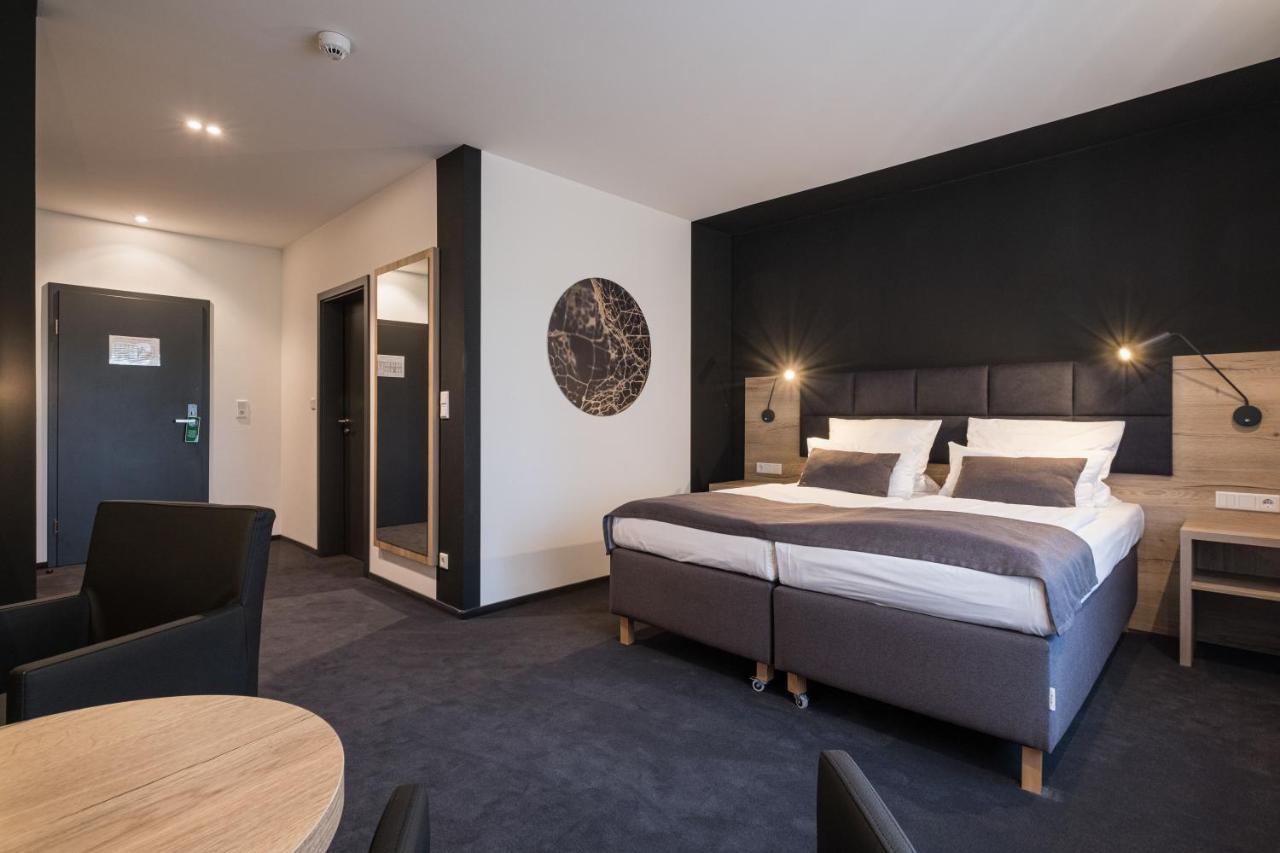 Eichhorns Hotel Niebull Luaran gambar