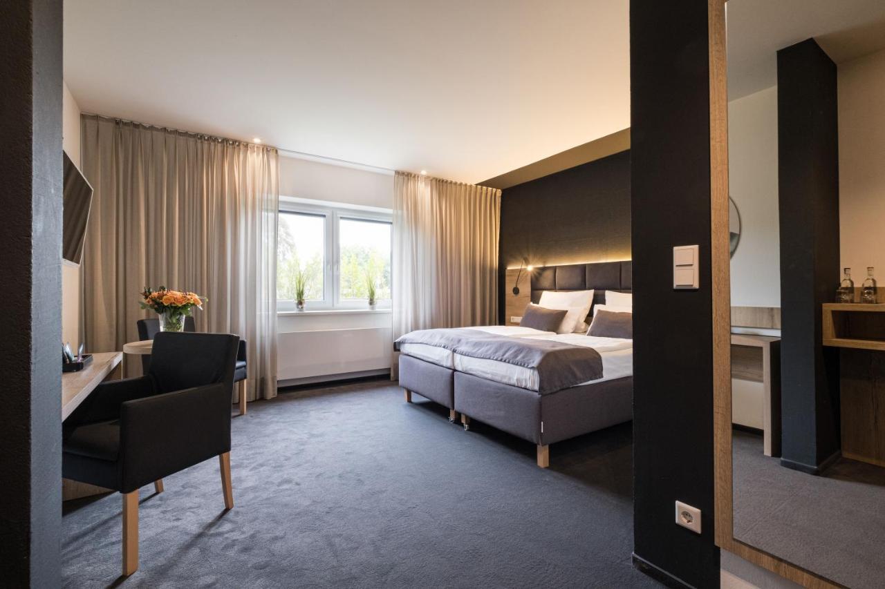 Eichhorns Hotel Niebull Luaran gambar